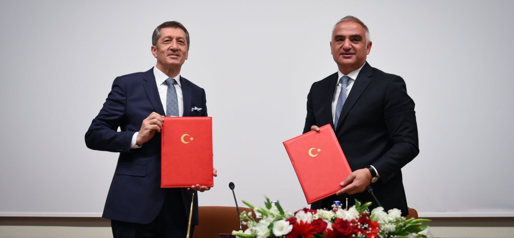 İş garantili lise sayısı 200’e&nbsp;çıkacak!